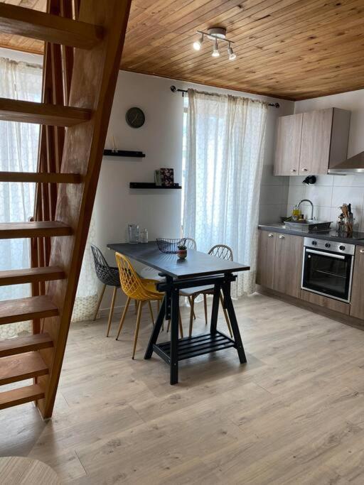 L'appart De La Liberte Apartment *